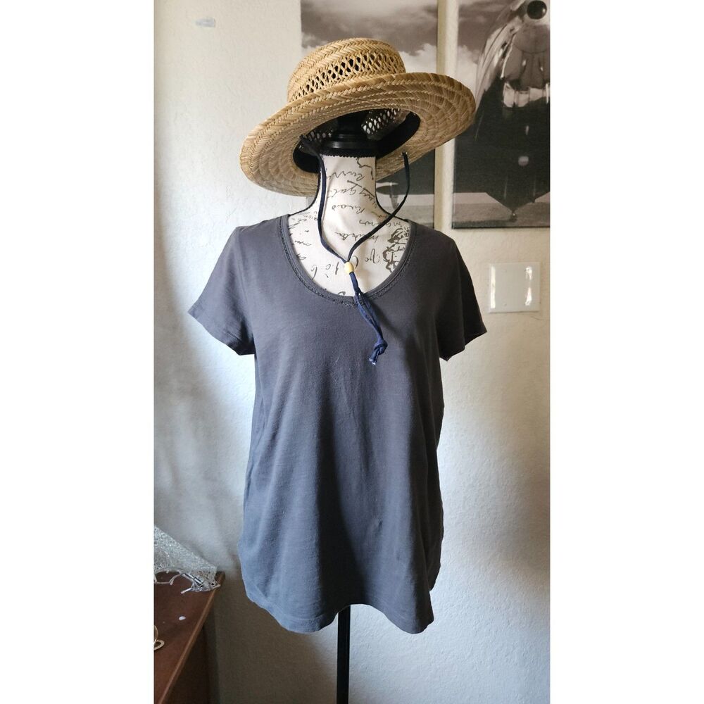 Eddie Bauer Embroidered Charcoal Grey V-Neck Tee Boho Artisan Top Size M
